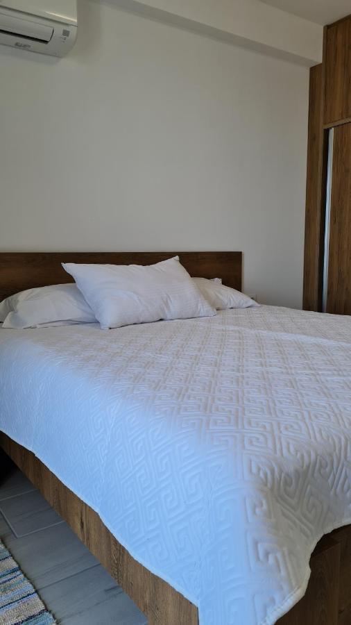 Vista View Comfort Sarandë Exterior foto